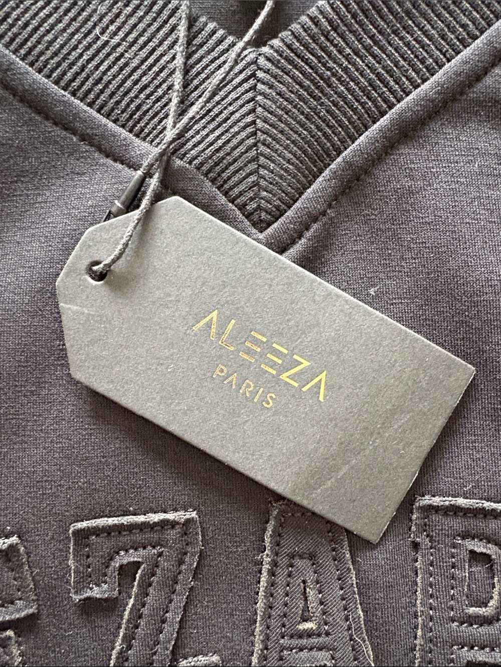 SOLD OUT !!! Aleeza Paris Crewneck Sweatshirt in Black - Picture 3 of 5